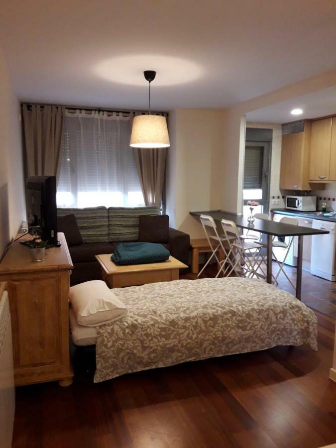 Apartamento En C/ Peroneros Latas Exteriér fotografie